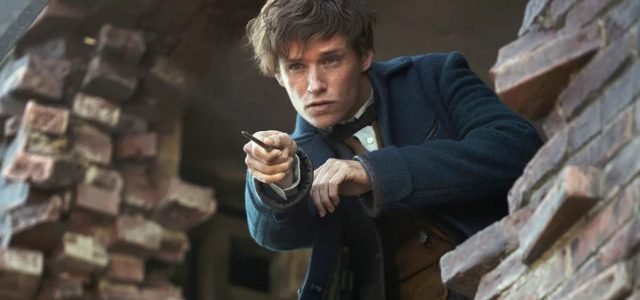 Eddie Redmayne Surprises Fans At The Harry Potter Studio Tour