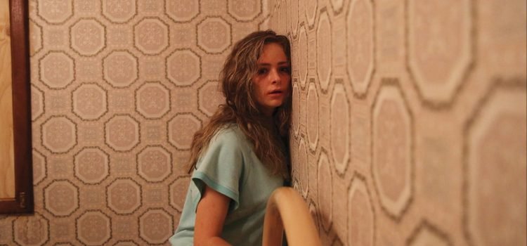 Hounds Of Love (2017) Review
