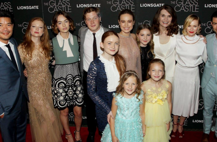Meet The Newcomers From The Glass Castle Cast